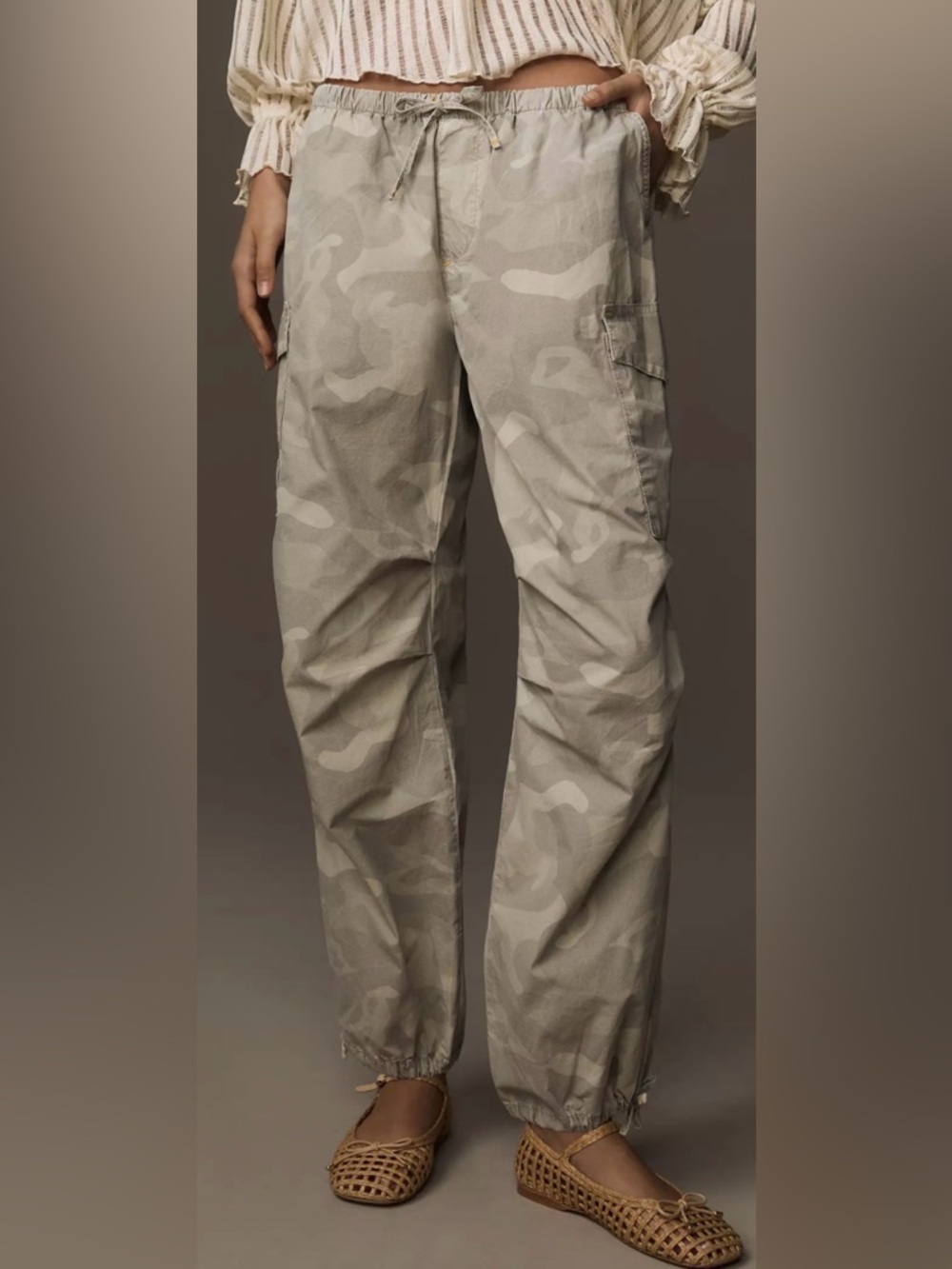 Pilcro ~ Anthropologie ~ Beige Camouflage Cropped Cargo Pants XL Tall